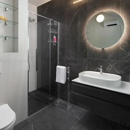 Duka & Piko Apartman Lastovo